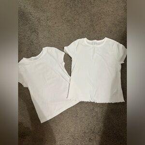 NWOT- Women’s Size M AEO & Old Navy White Tee Bundle